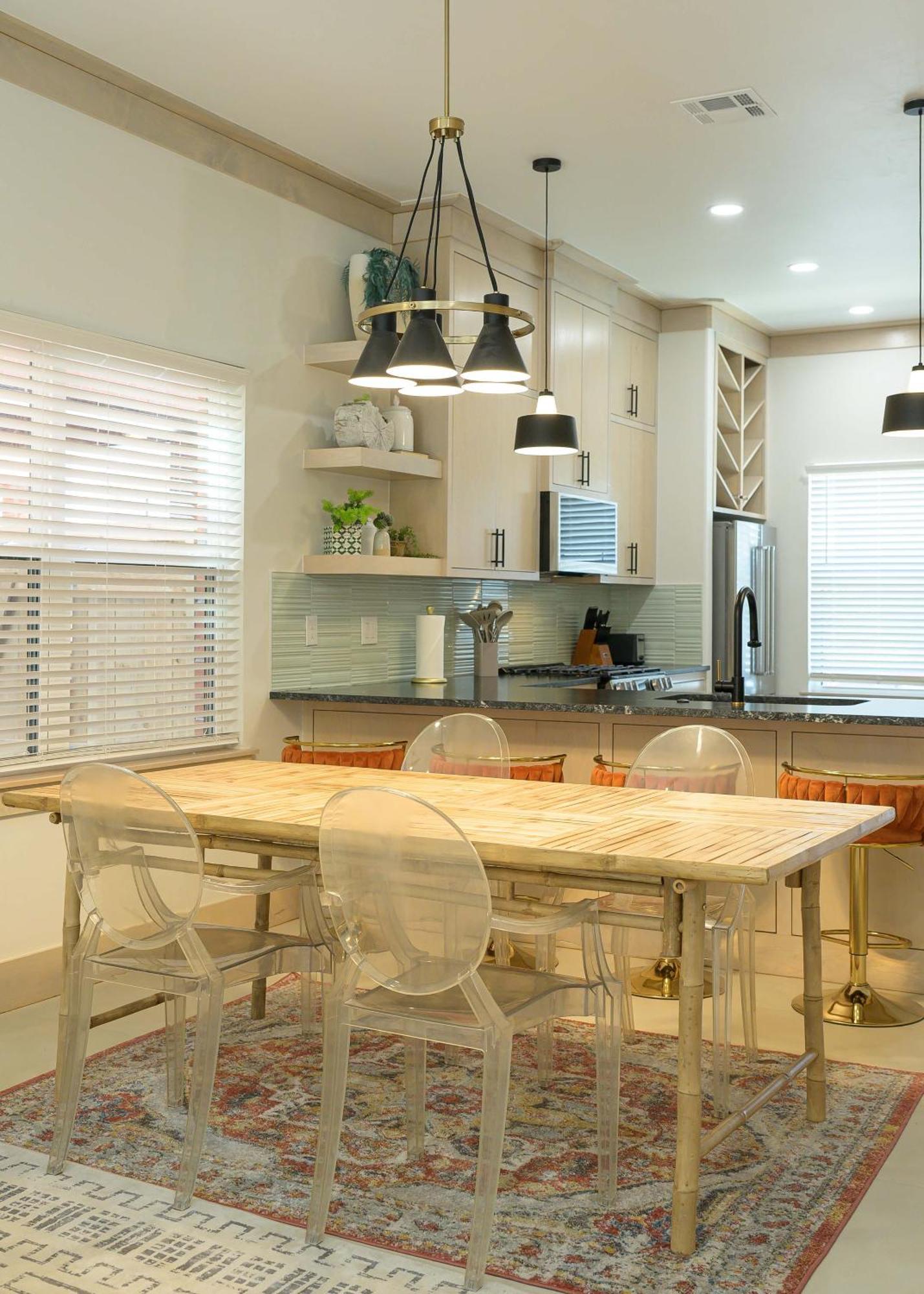 Urban Plaza Luxe Ii Family-steps Away From Plaza D Holiday home